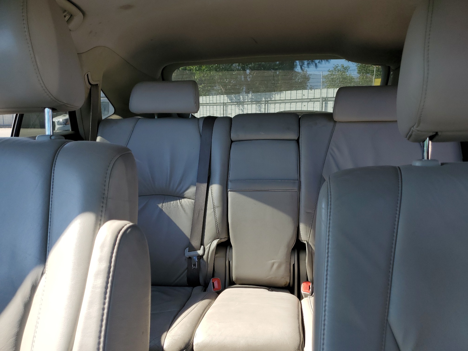 2T2HA31U05C055916 2005 Lexus Rx 330