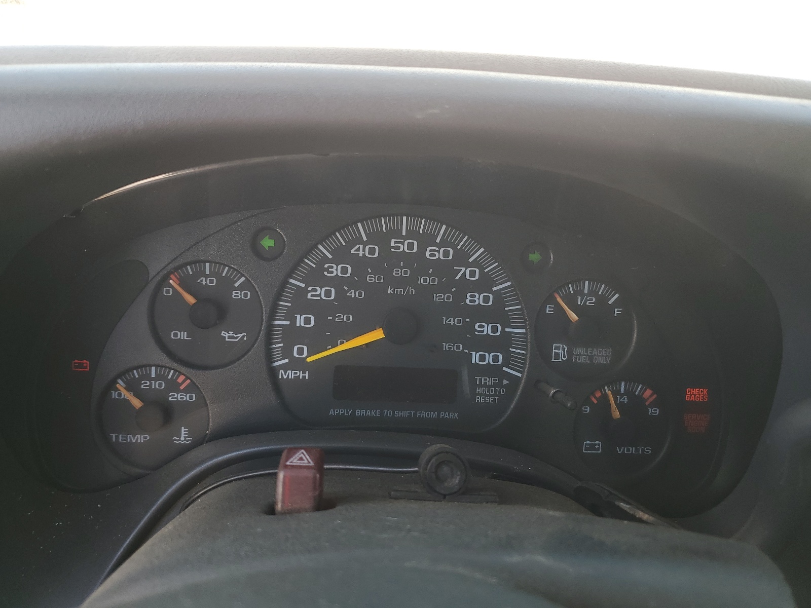 1GCFG25W4Y1142100 2000 Chevrolet Express G2500