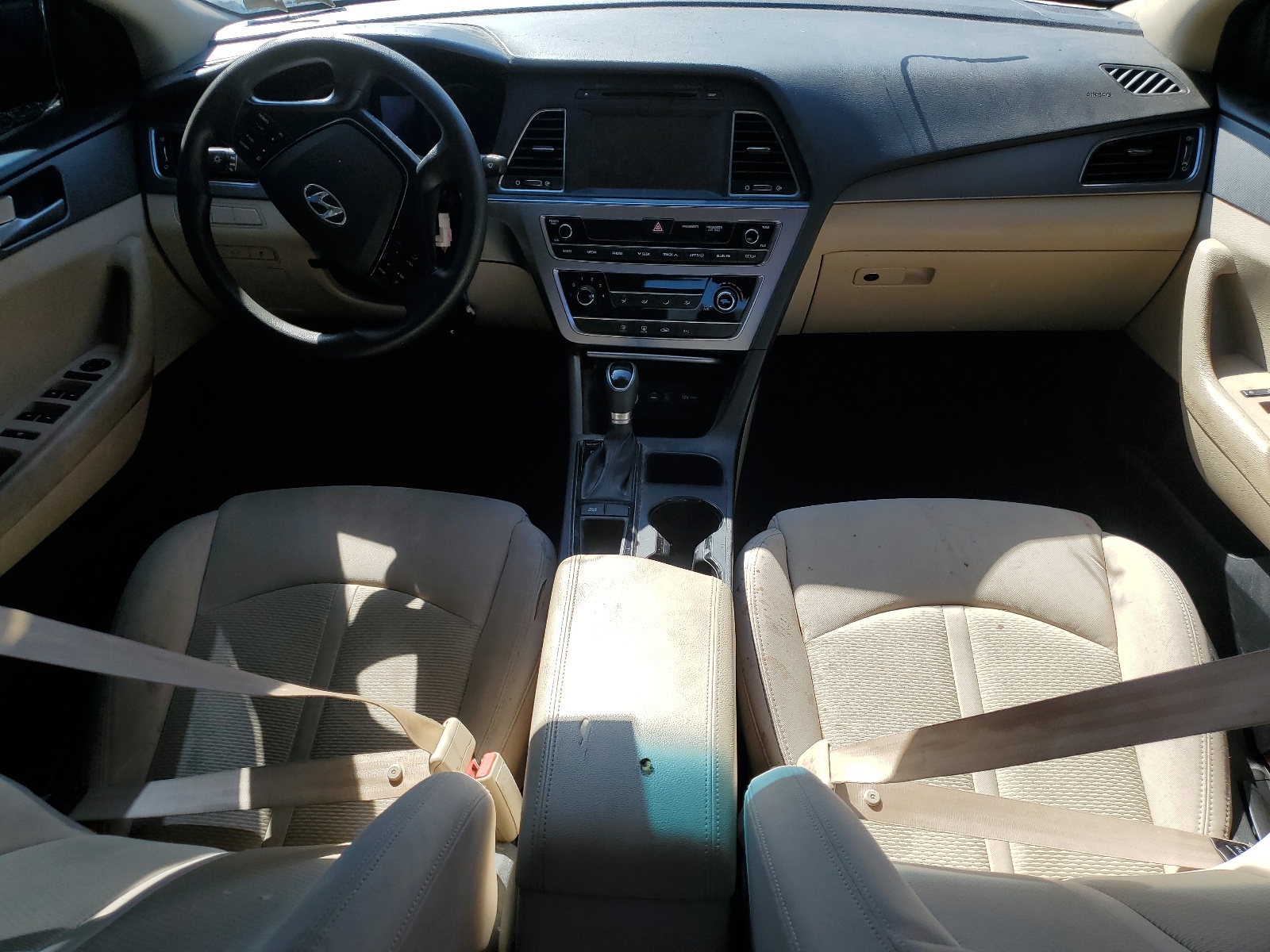 5NPE24AF4HH555946 2017 Hyundai Sonata Se