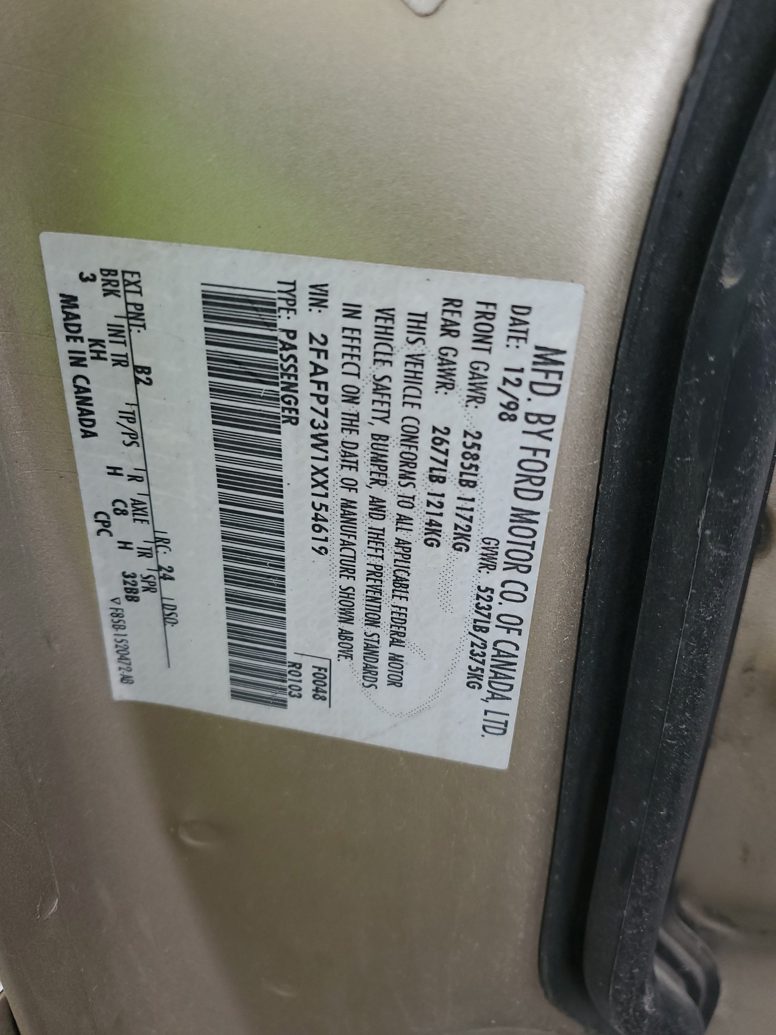 2FAFP73W1XX154619 1999 Ford Crown Victoria