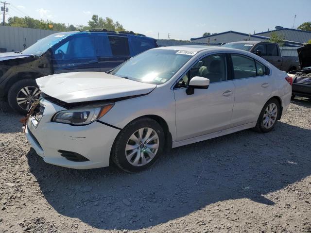  SUBARU LEGACY 2015 Biały