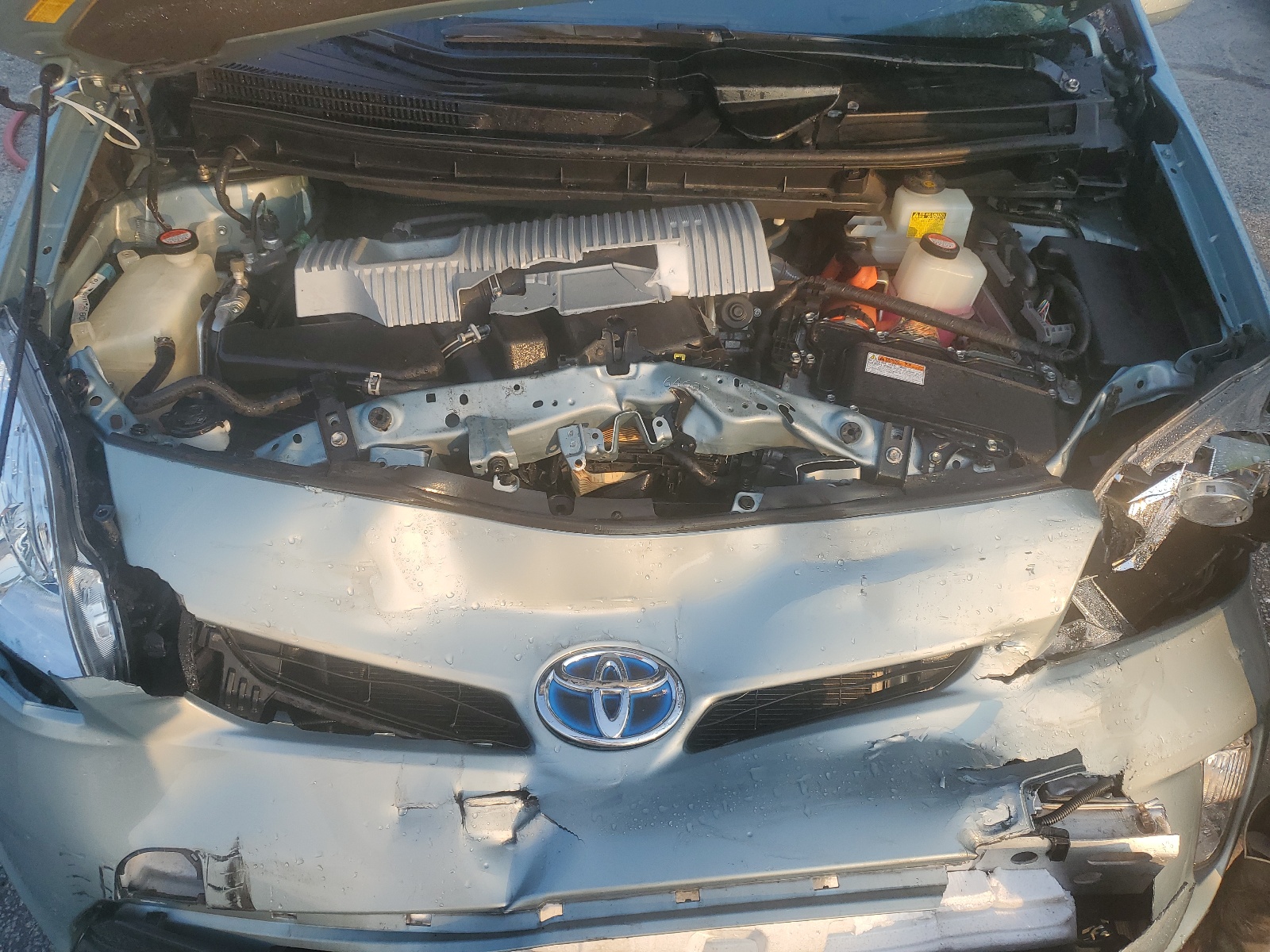 JTDKN3DUXE1838627 2014 Toyota Prius