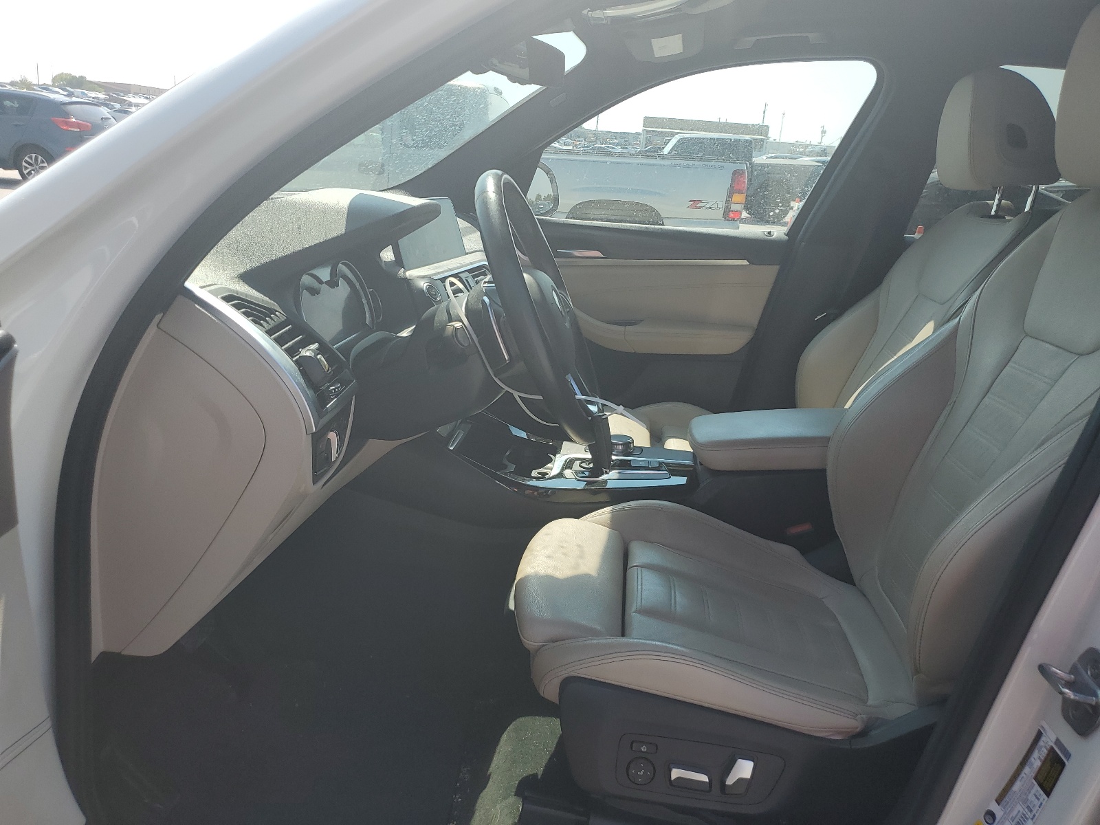 5UXTR7C56KLE88327 2019 BMW X3 Sdrive30I