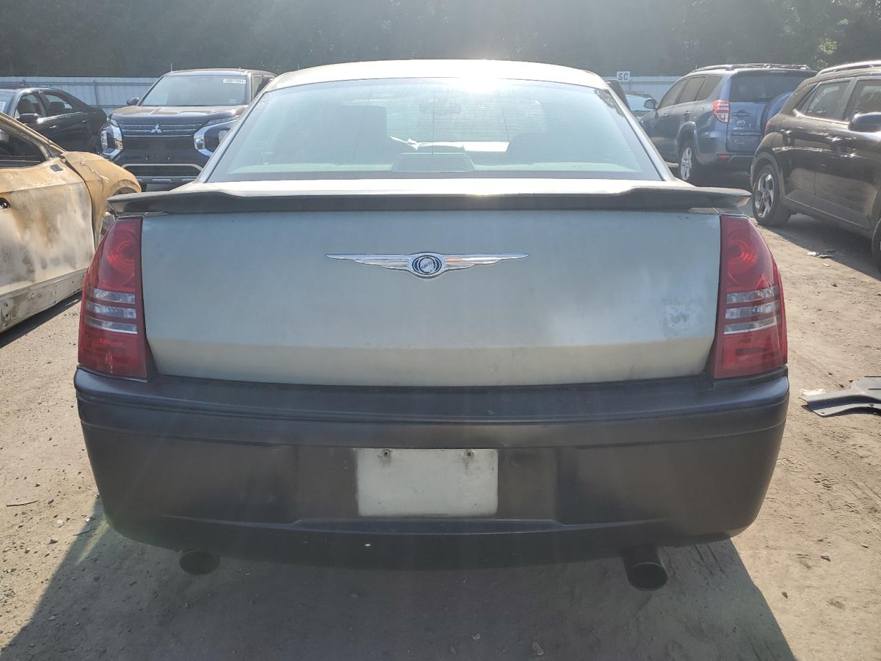 2005 Chrysler 300C VIN: 2C3JA63H25H121271 Lot: 69369124