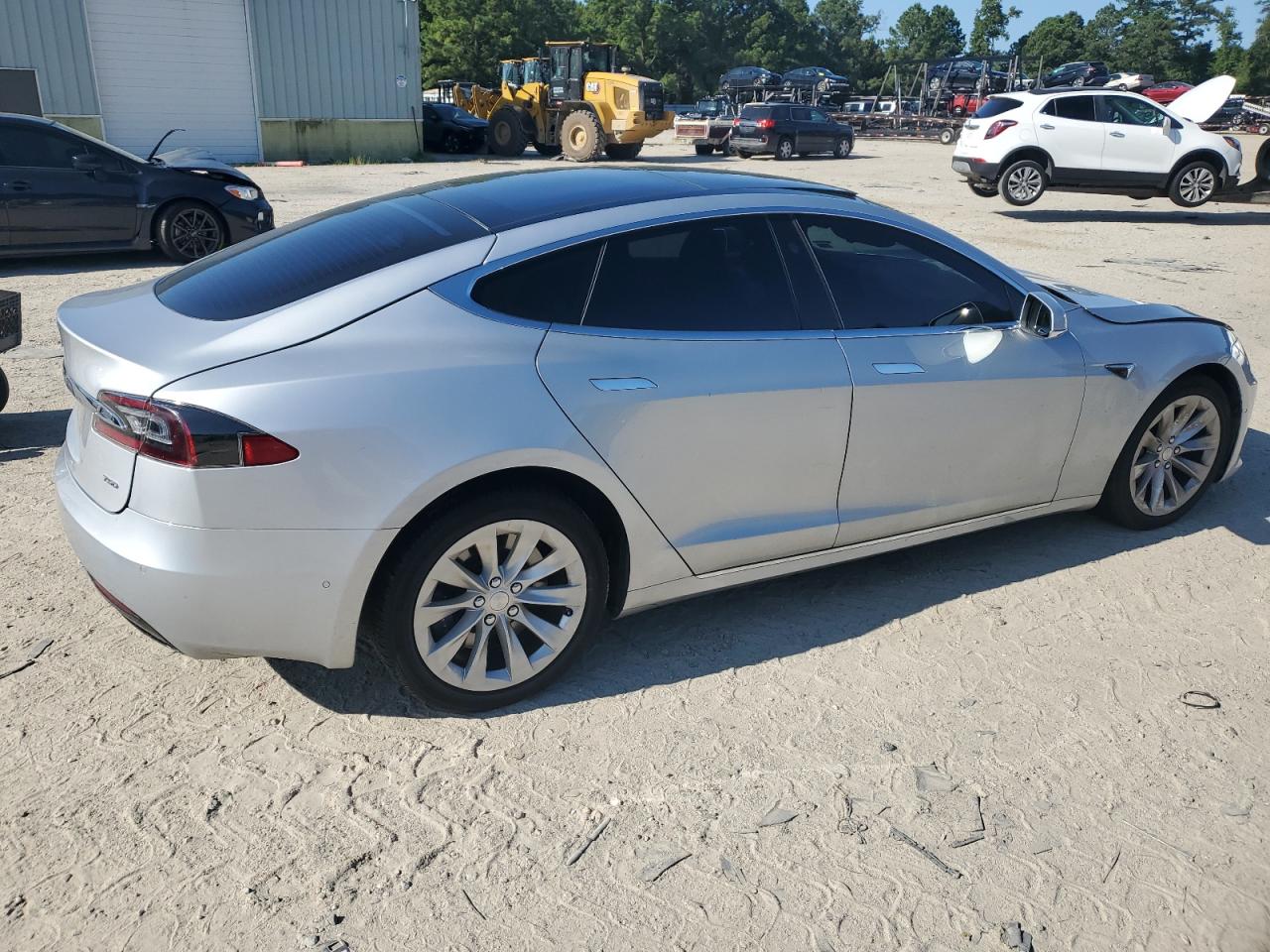 5YJSA1E21JF268824 2018 Tesla Model S