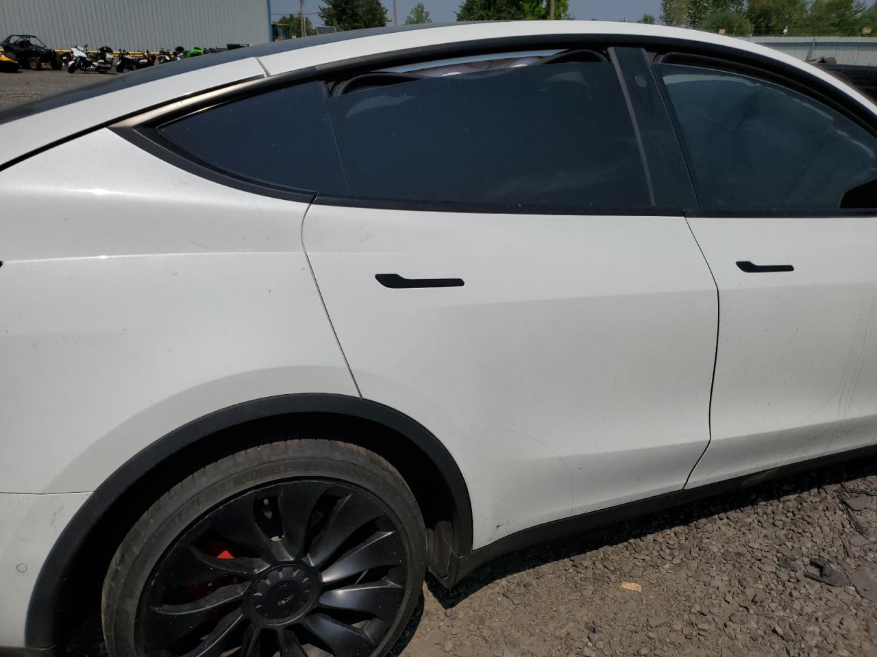 2022 Tesla Model Y VIN: 7SAYGDEF3NF557046 Lot: 66657374