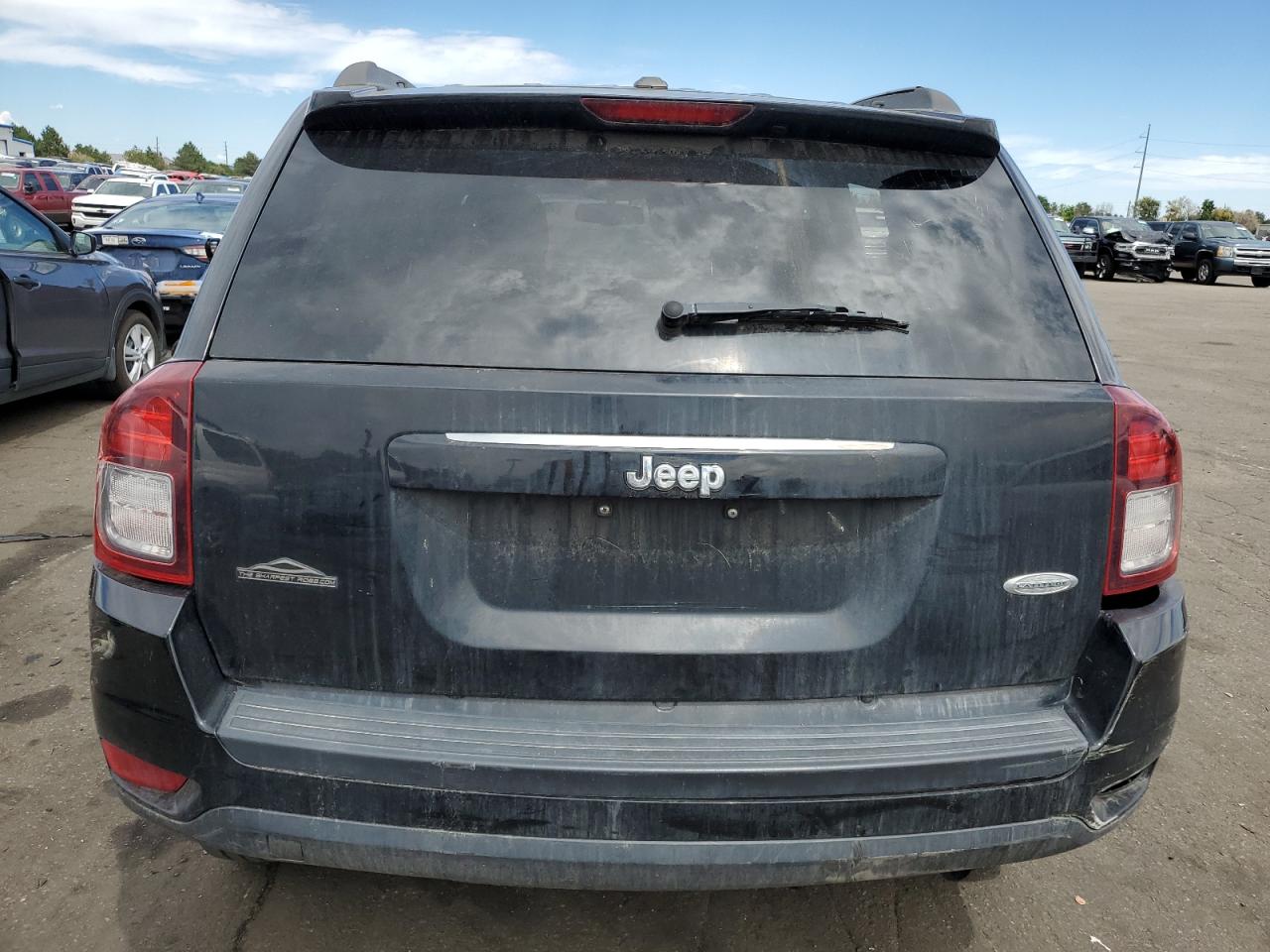 1C4NJCEA6GD615242 2016 Jeep Compass Latitude