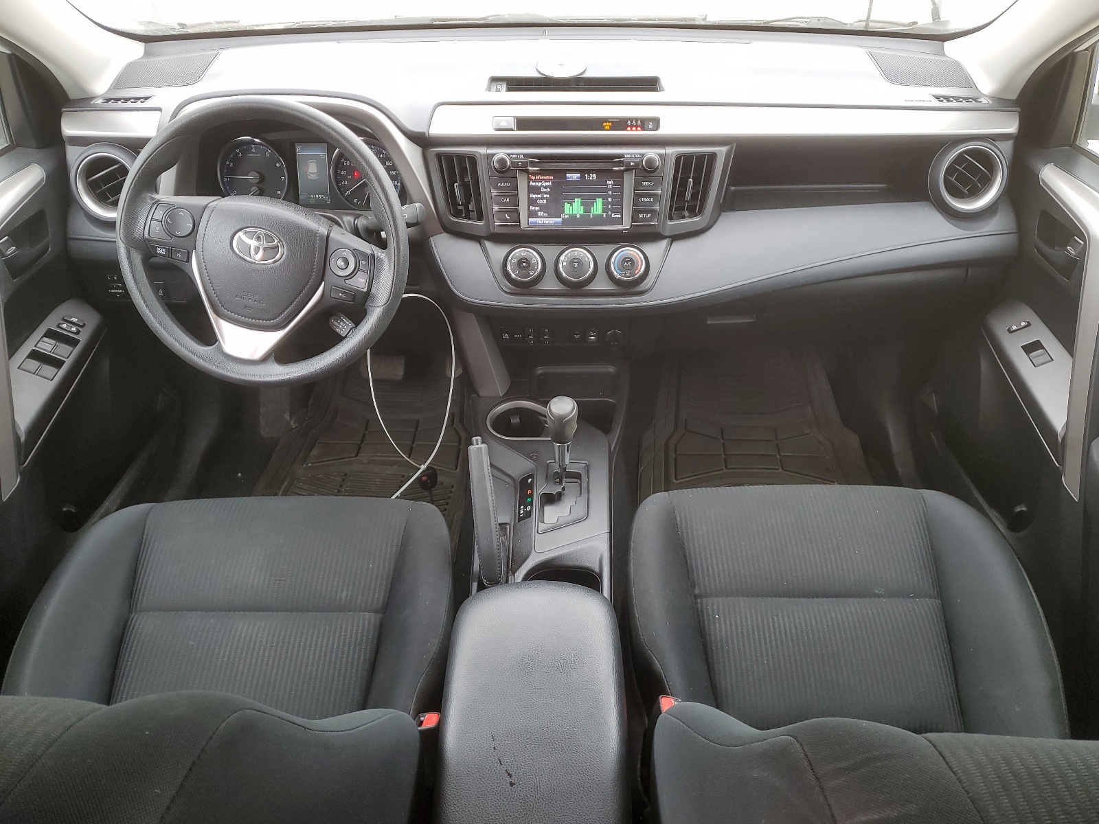 2T3BFREVXHW646914 2017 Toyota Rav4 Le