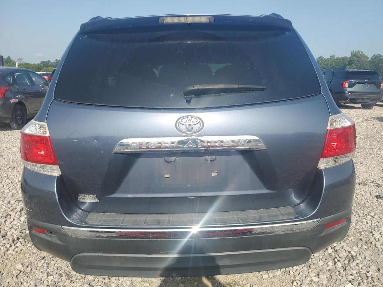 2013 Toyota Highlander Base VIN: 5TDZA3EH5DS035432 Lot: 65951264