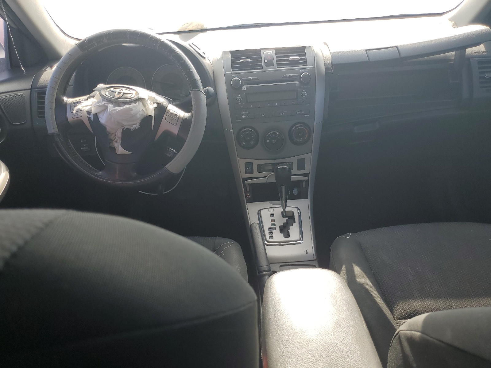 1NXBU4EE3AZ324090 2010 Toyota Corolla Base