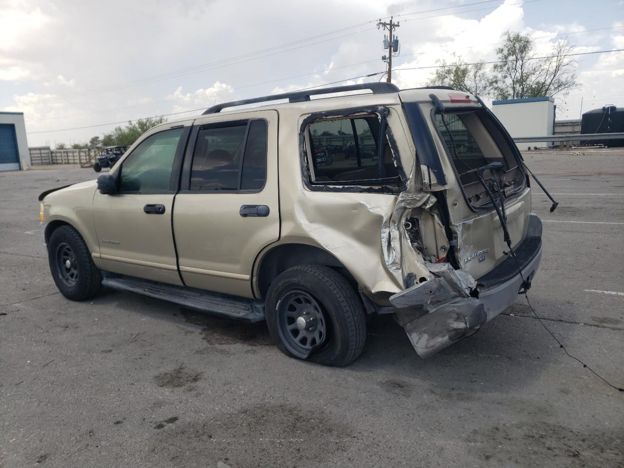 2002 Ford Explorer - Image 2