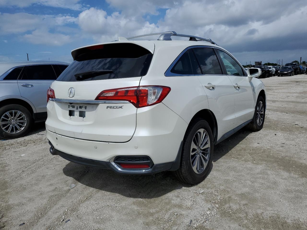 2017 Acura Rdx Advance vin: 5J8TB3H70HL000277