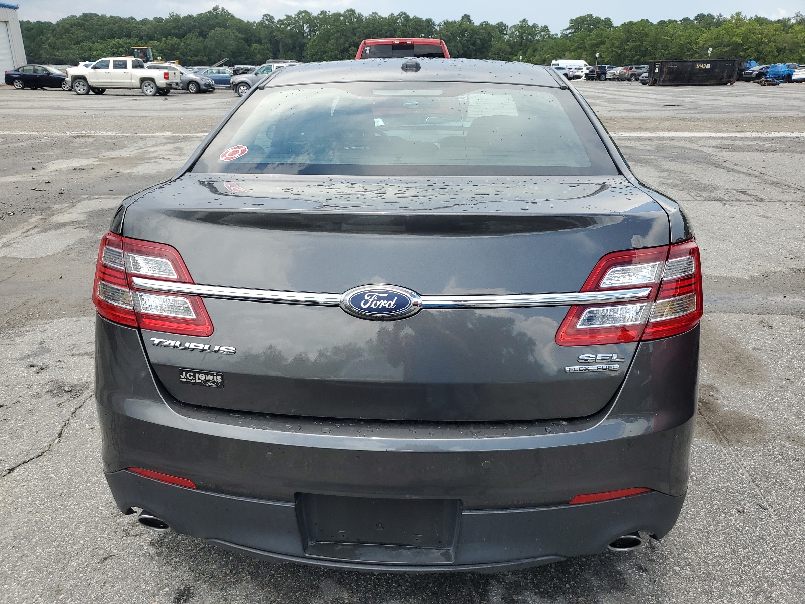 1FAHP2E89JG116739 2018 Ford Taurus Sel