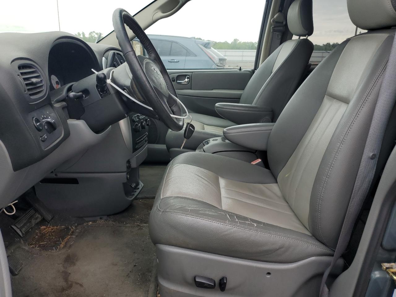 2006 Dodge Grand Caravan Sxt VIN: 2D4GP44L06R699010 Lot: 65319554