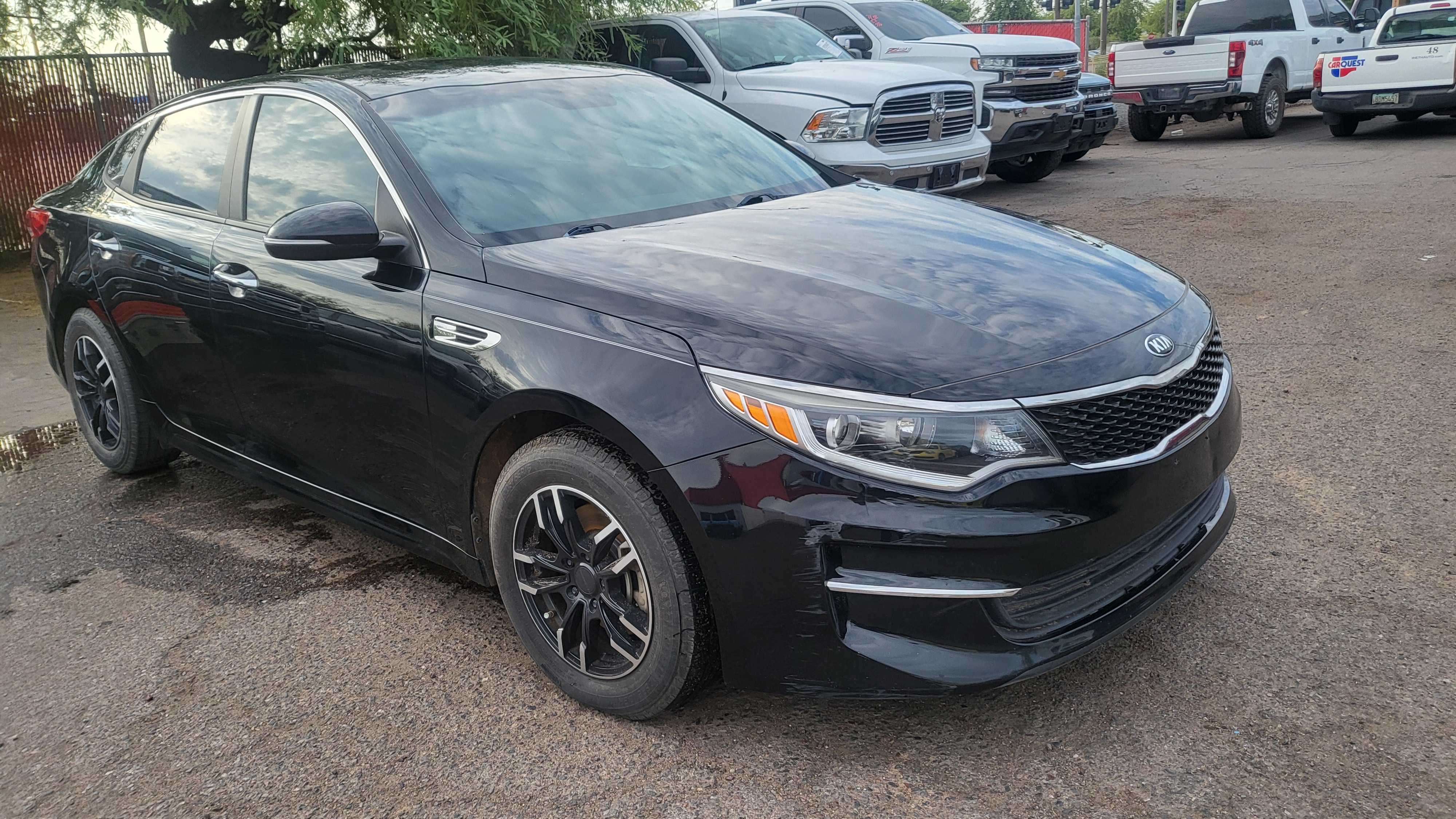 2016 Kia Optima Lx vin: 5XXGT4L35GG042188