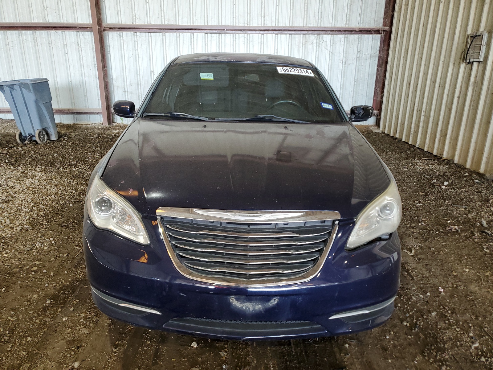 2013 Chrysler 200 Lx vin: 1C3CCBAB5DN646809