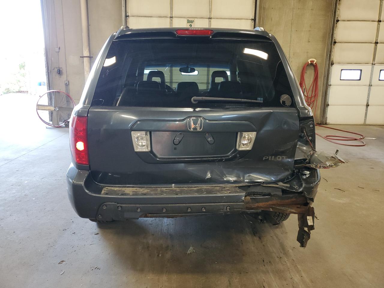 2005 Honda Pilot Exl VIN: 5FNYF185X5B032535 Lot: 68461444