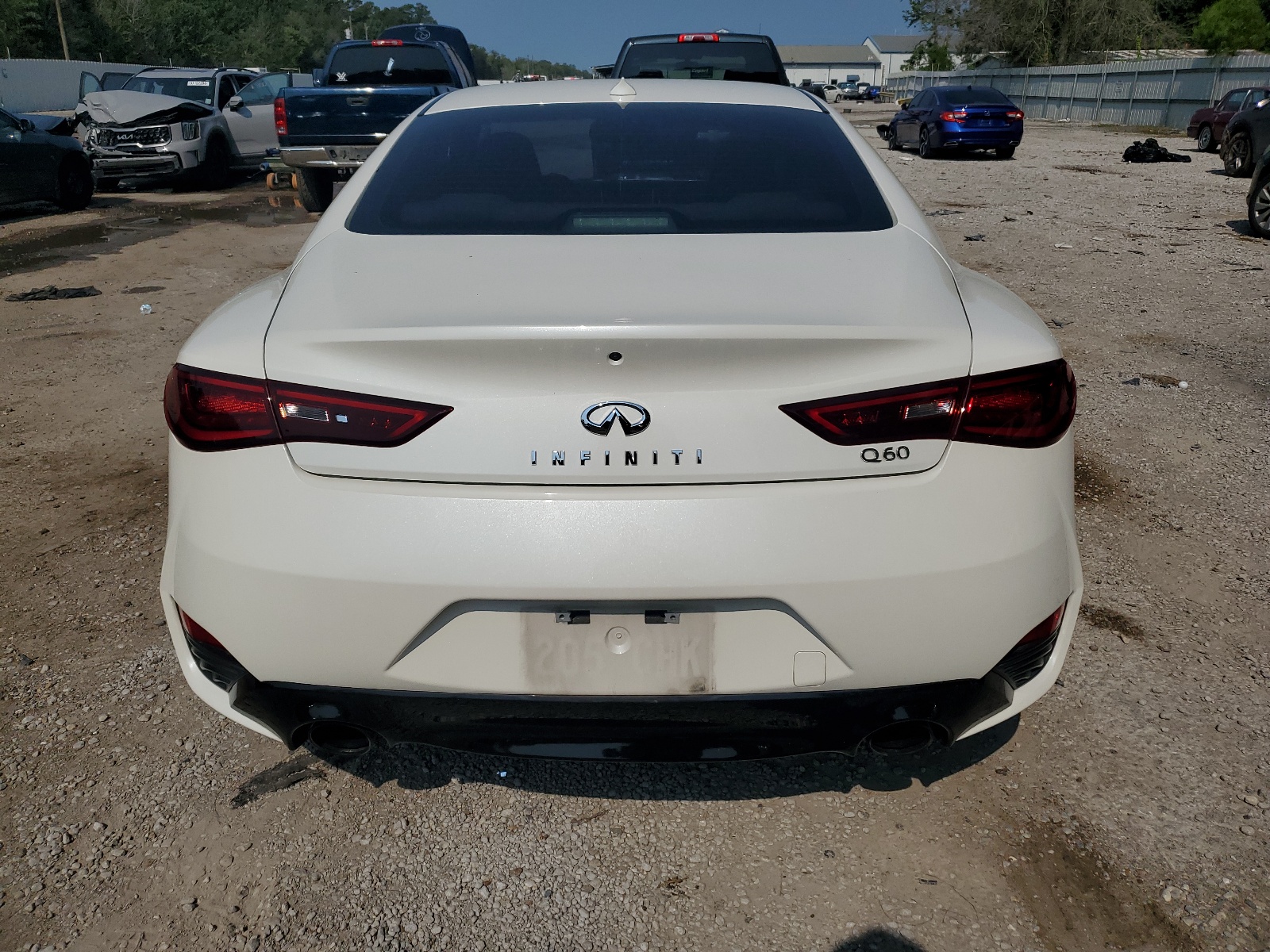 JN1EV7EK4JM342154 2018 Infiniti Q60 Luxe 300