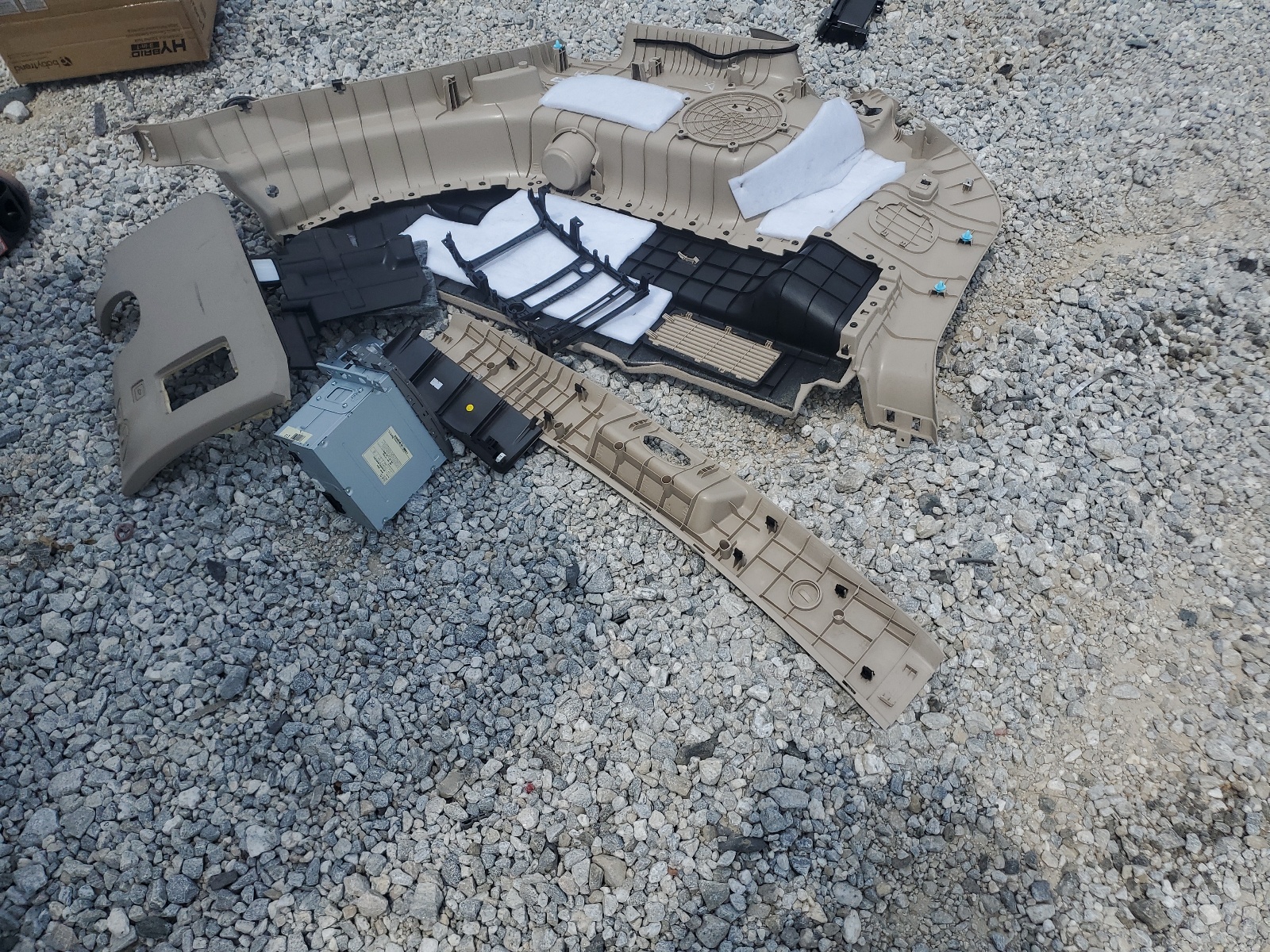 KM8NU13C57U018370 2007 Hyundai Veracruz Gls