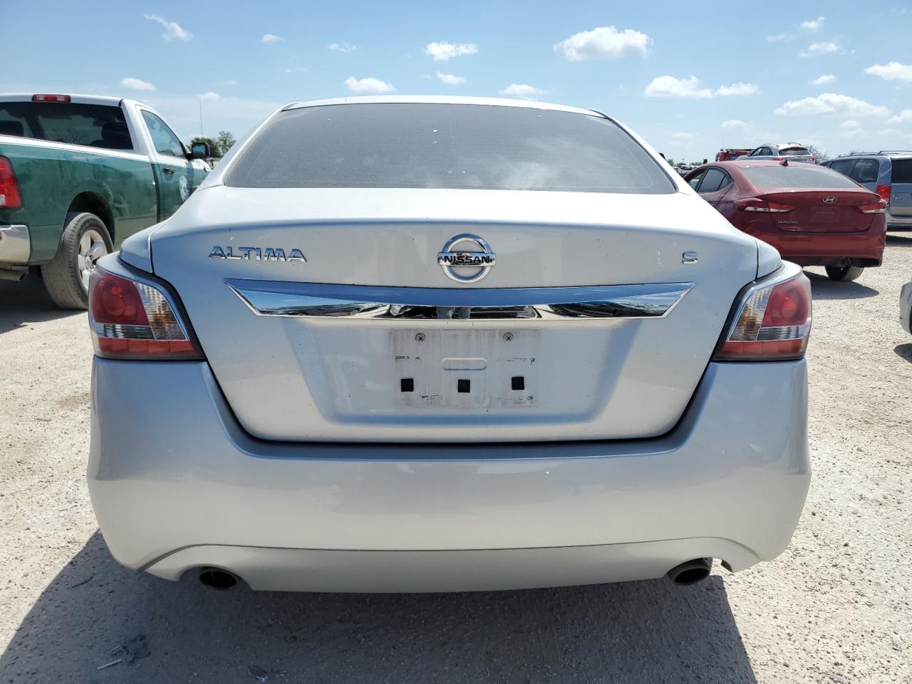 1N4AL3AP9FC297663 2015 Nissan Altima 2.5