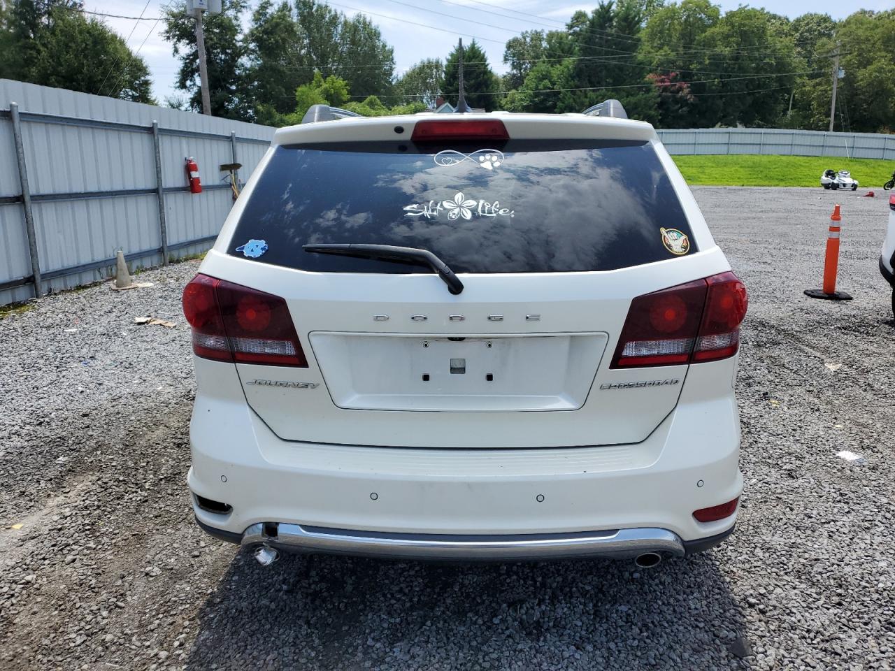 2017 Dodge Journey Crossroad VIN: 3C4PDCGG4HT555717 Lot: 65771734