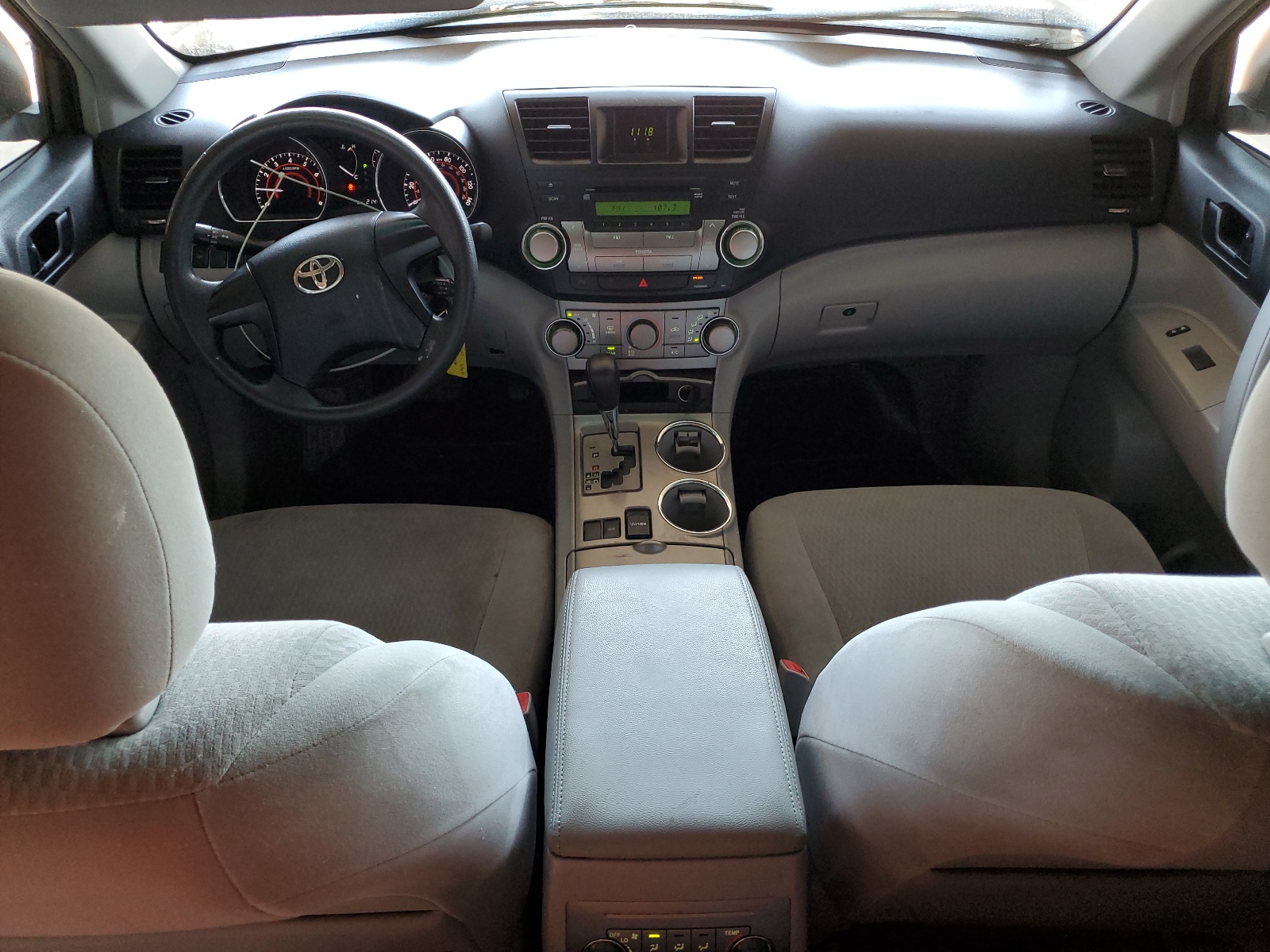 5TDZK3EH6AS018955 2010 Toyota Highlander