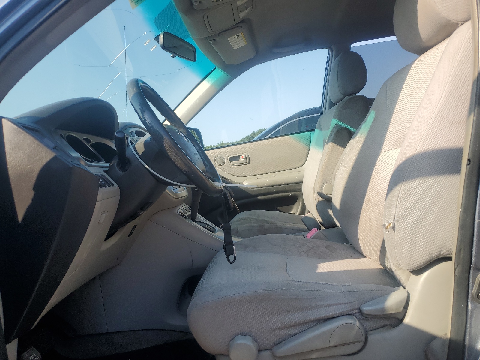 JTEGD21A050106893 2005 Toyota Highlander