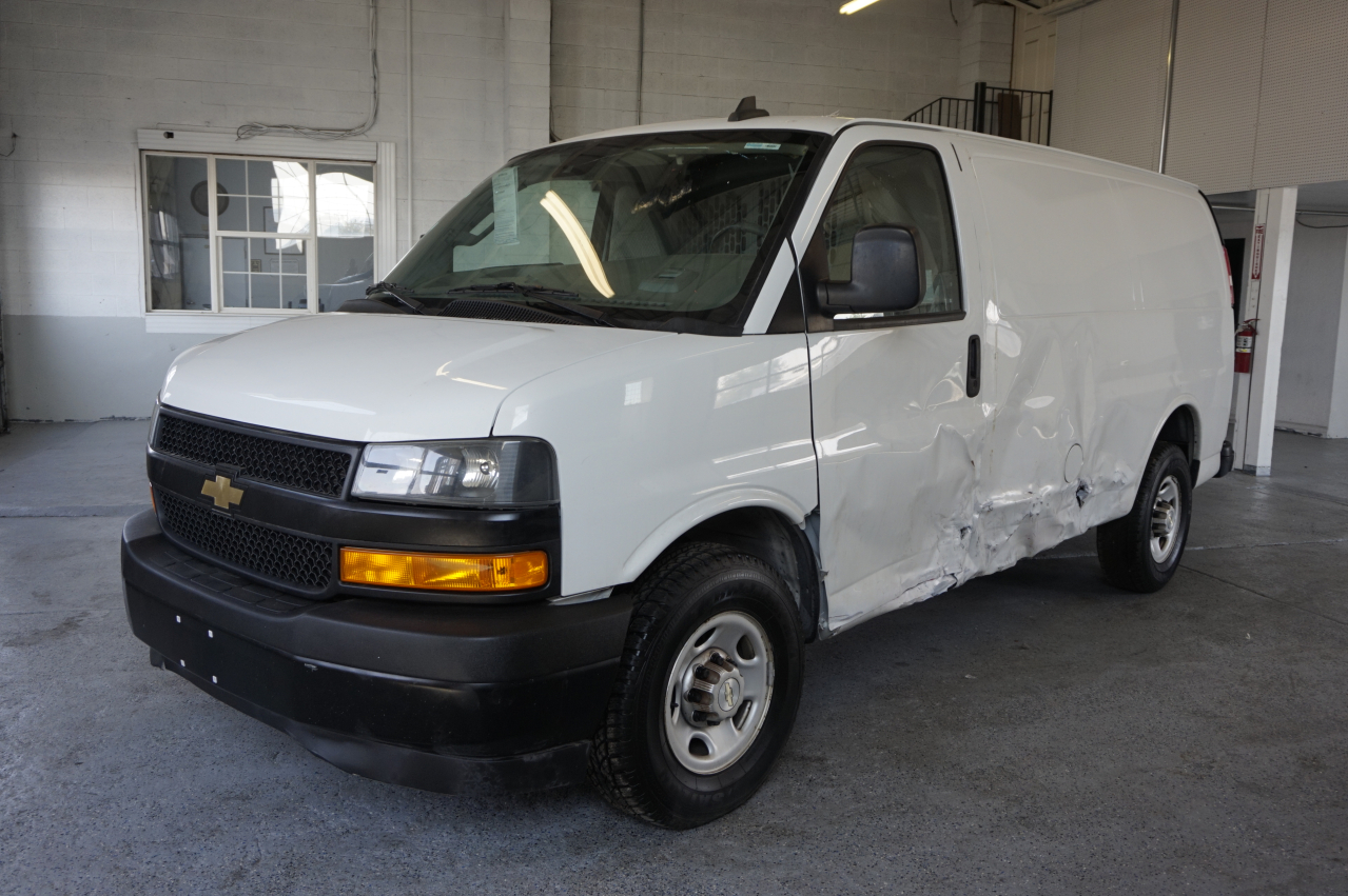 2020 Chevrolet Express G2500 vin: 1GCWGAFG5L1252745