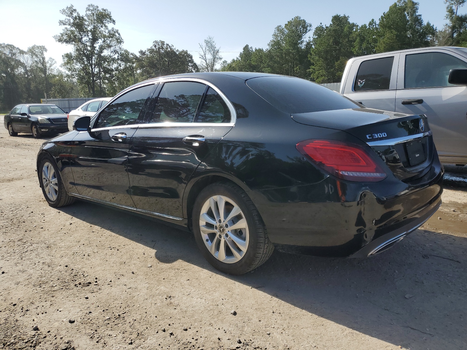 2019 Mercedes-Benz C 300 vin: WDDWF8DB4KR512996