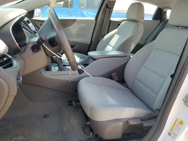 Sedans CHEVROLET MALIBU 2016 Biały