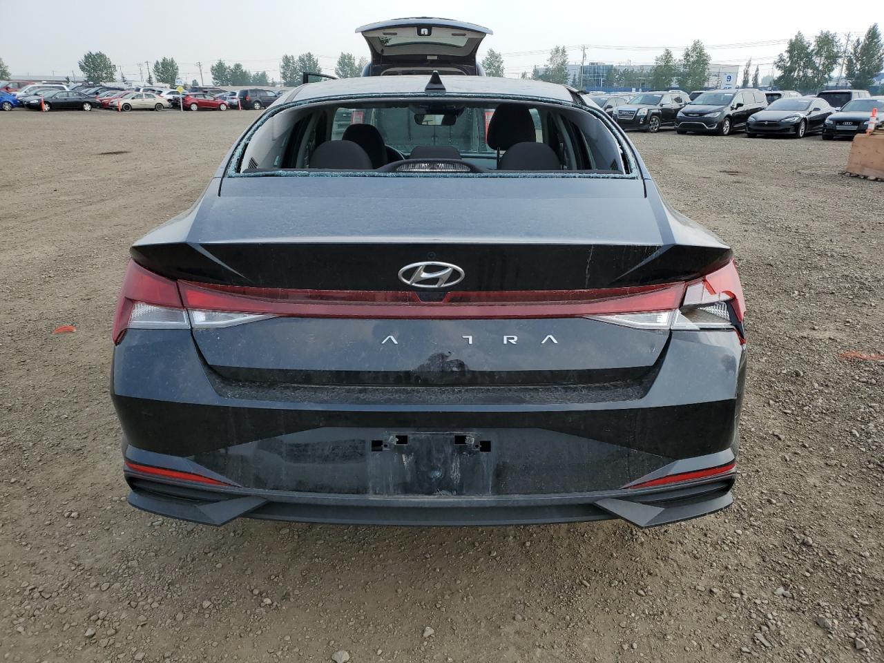 2023 Hyundai Elantra - Image 6