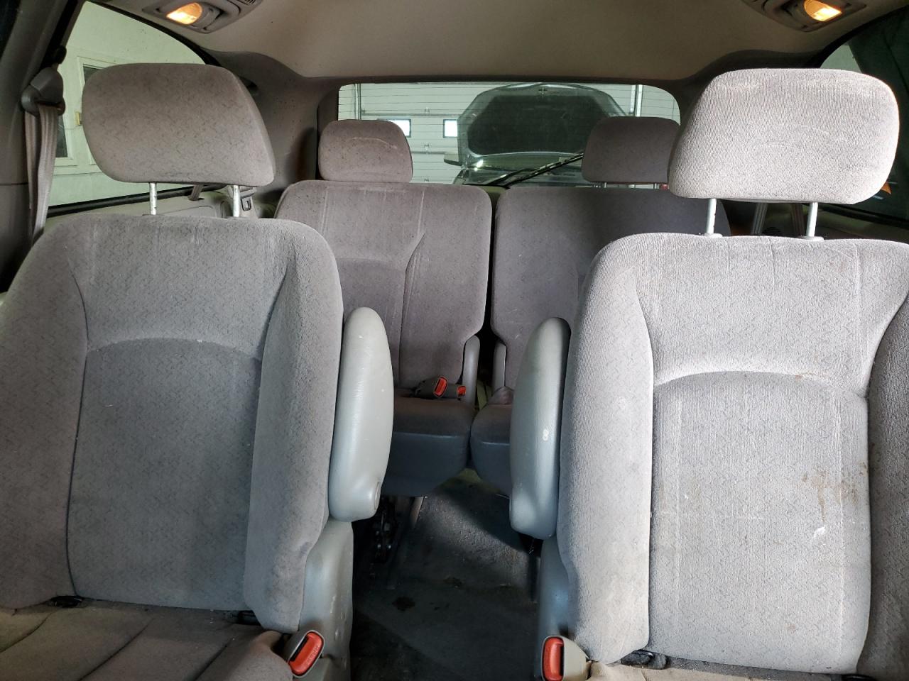 2003 Dodge Grand Caravan Es VIN: 2D4GP54L13R237346 Lot: 68279534