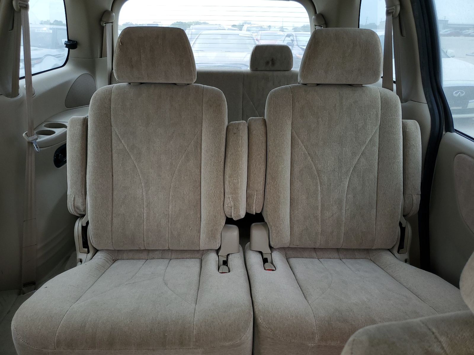 JM3LW28G5Y0107704 2000 Mazda Mpv Wagon