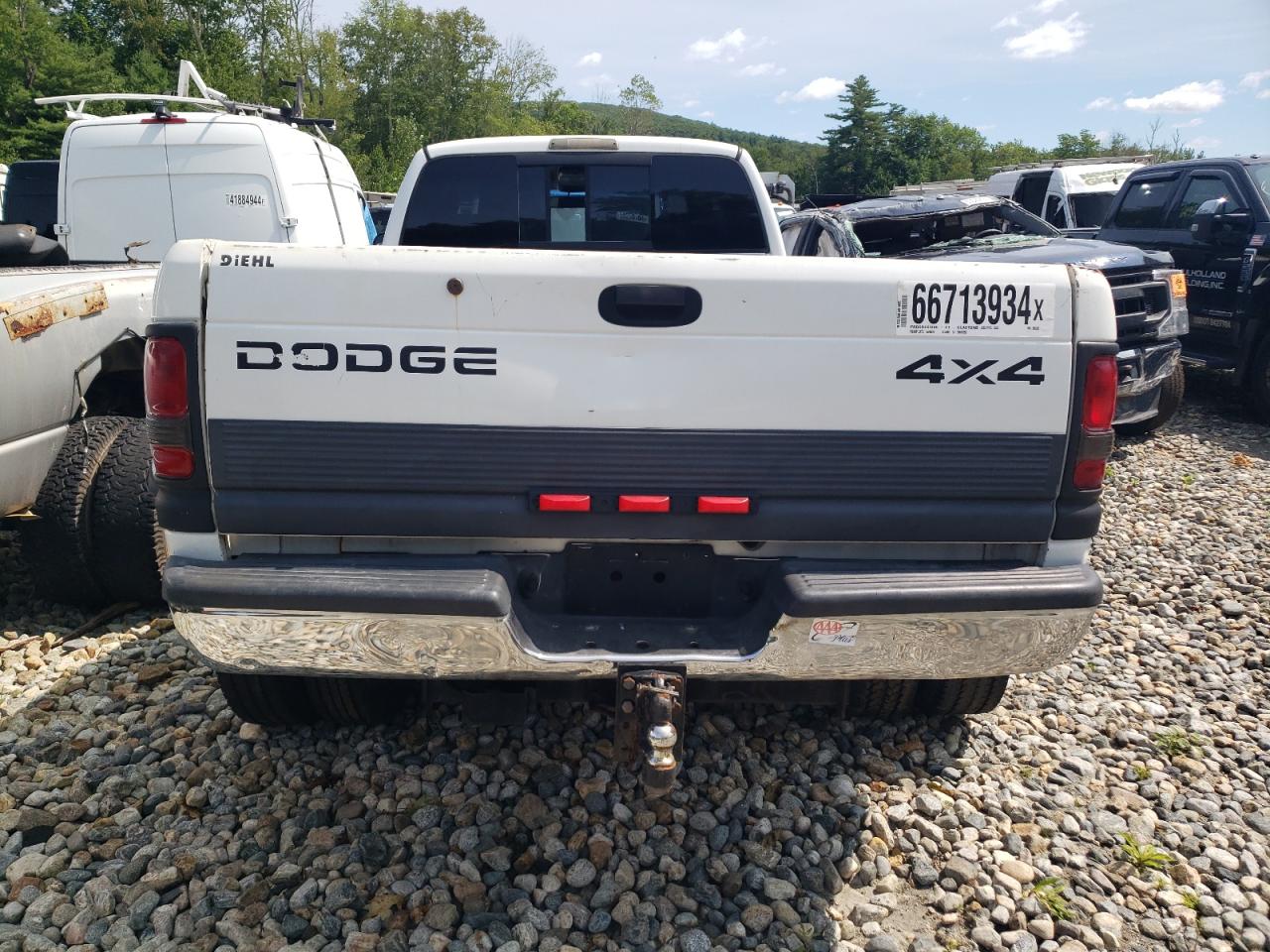 1999 Dodge Ram 3500 VIN: 1B7MF3363XJ586392 Lot: 66713934