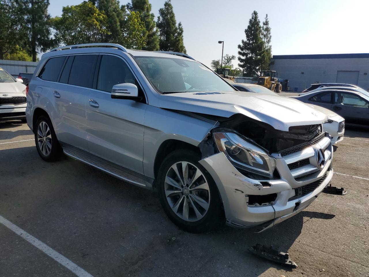 VIN 4JGDF6EE0FA532919 2015 MERCEDES-BENZ GL-CLASS no.4