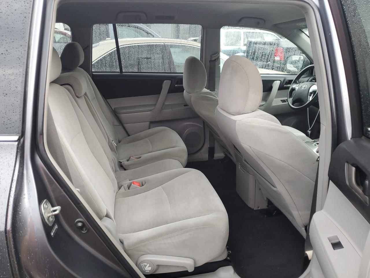 2011 Toyota Highlander Base VIN: 5TDBK3EH2BS088293 Lot: 66071634