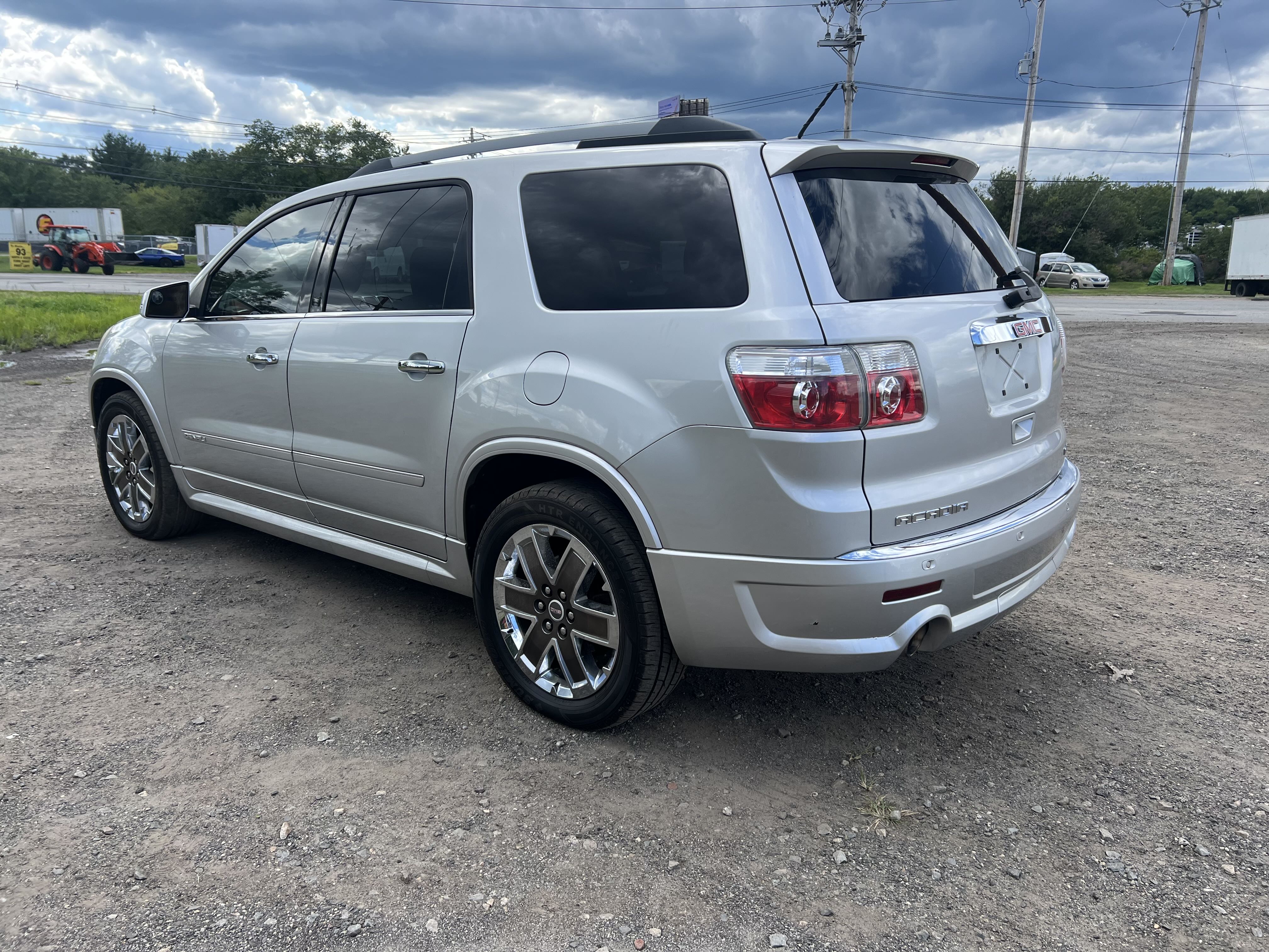 2012 GMC Acadia Denali vin: 1GKKVTED1CJ188053