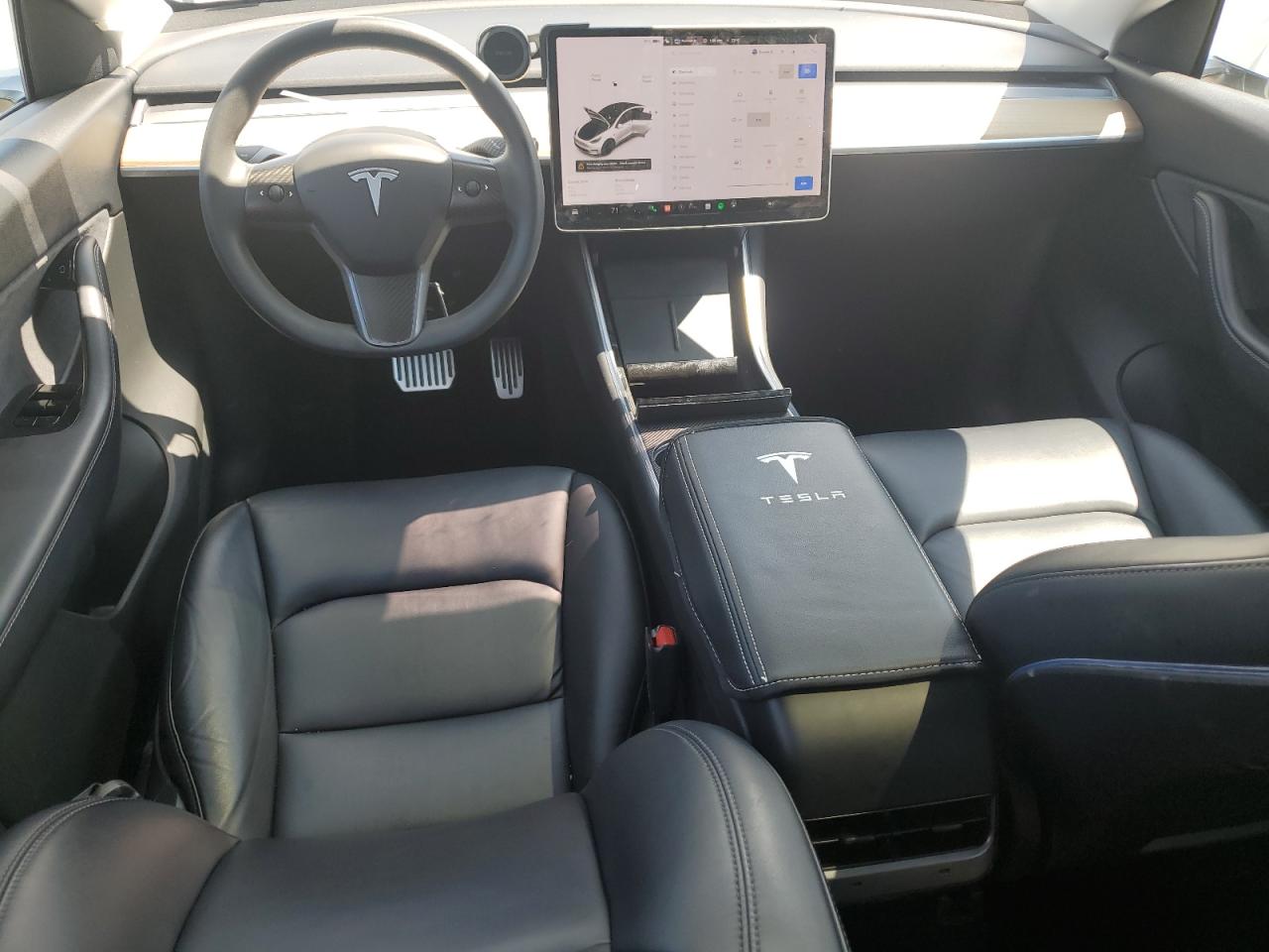 2020 Tesla Model Y VIN: 5YJYGDEE9LF046135 Lot: 68422374