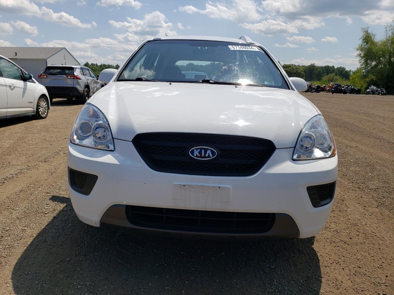 2007 Kia Rondo Base VIN: KNAFG525X77031976 Lot: 67348034