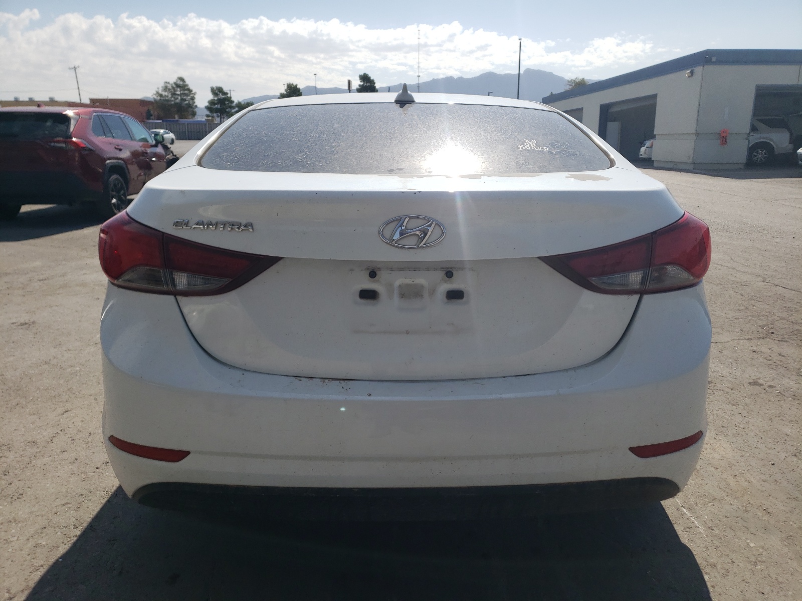 2016 Hyundai Elantra Se vin: 5NPDH4AE8GH755759