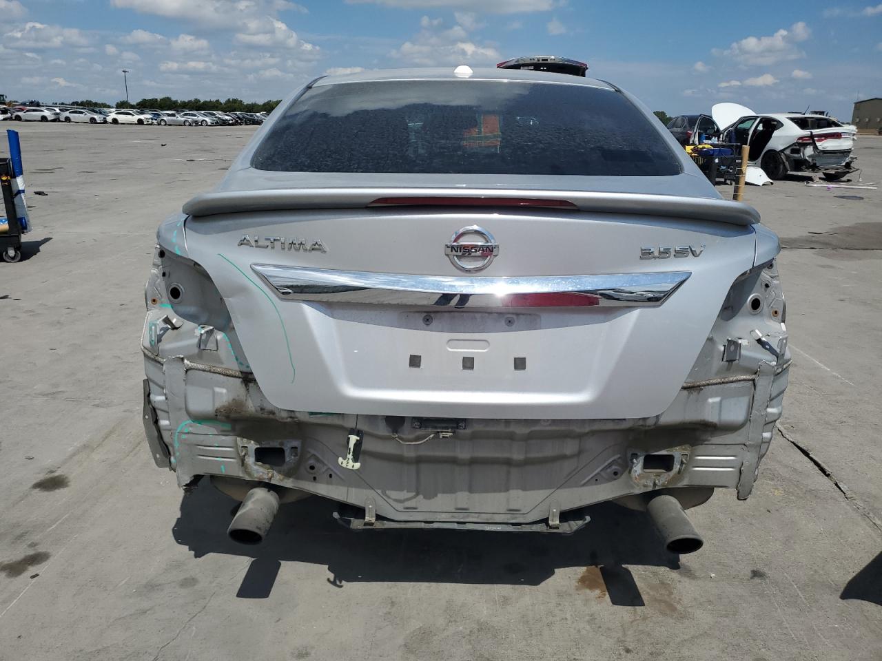 2014 Nissan Altima - Image 6