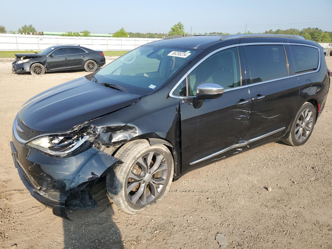 2C4RC1GGXHR837993 2017 CHRYSLER PACIFICA - Image 1