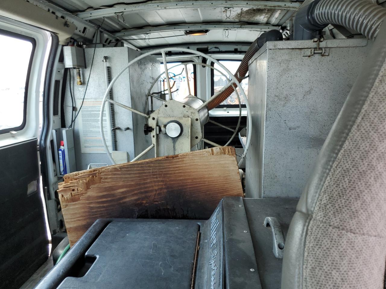 2008 GMC Savana G3500 VIN: 1GTHG35K581203398 Lot: 68498424