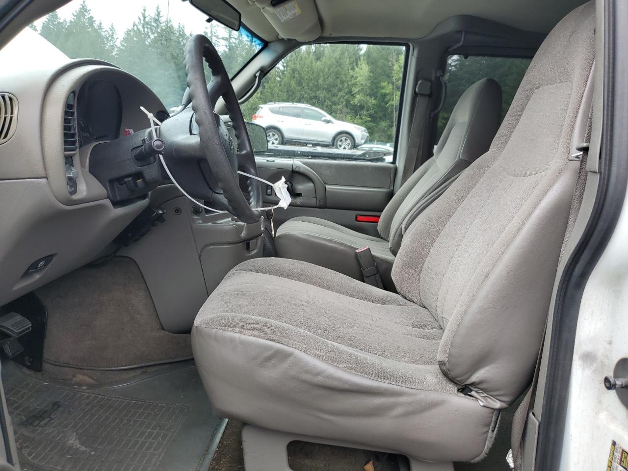 2004 Chevrolet Astro VIN: 1GNDM19X04B130034 Lot: 67929174