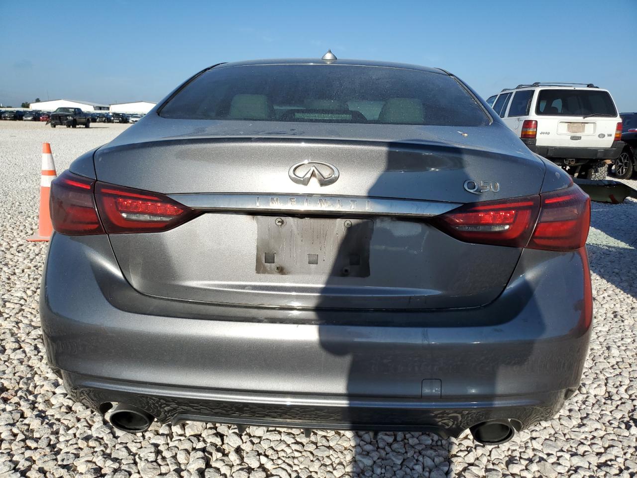 2018 Infiniti Q50 Luxe VIN: JN1EV7AP5JM592343 Lot: 66965564