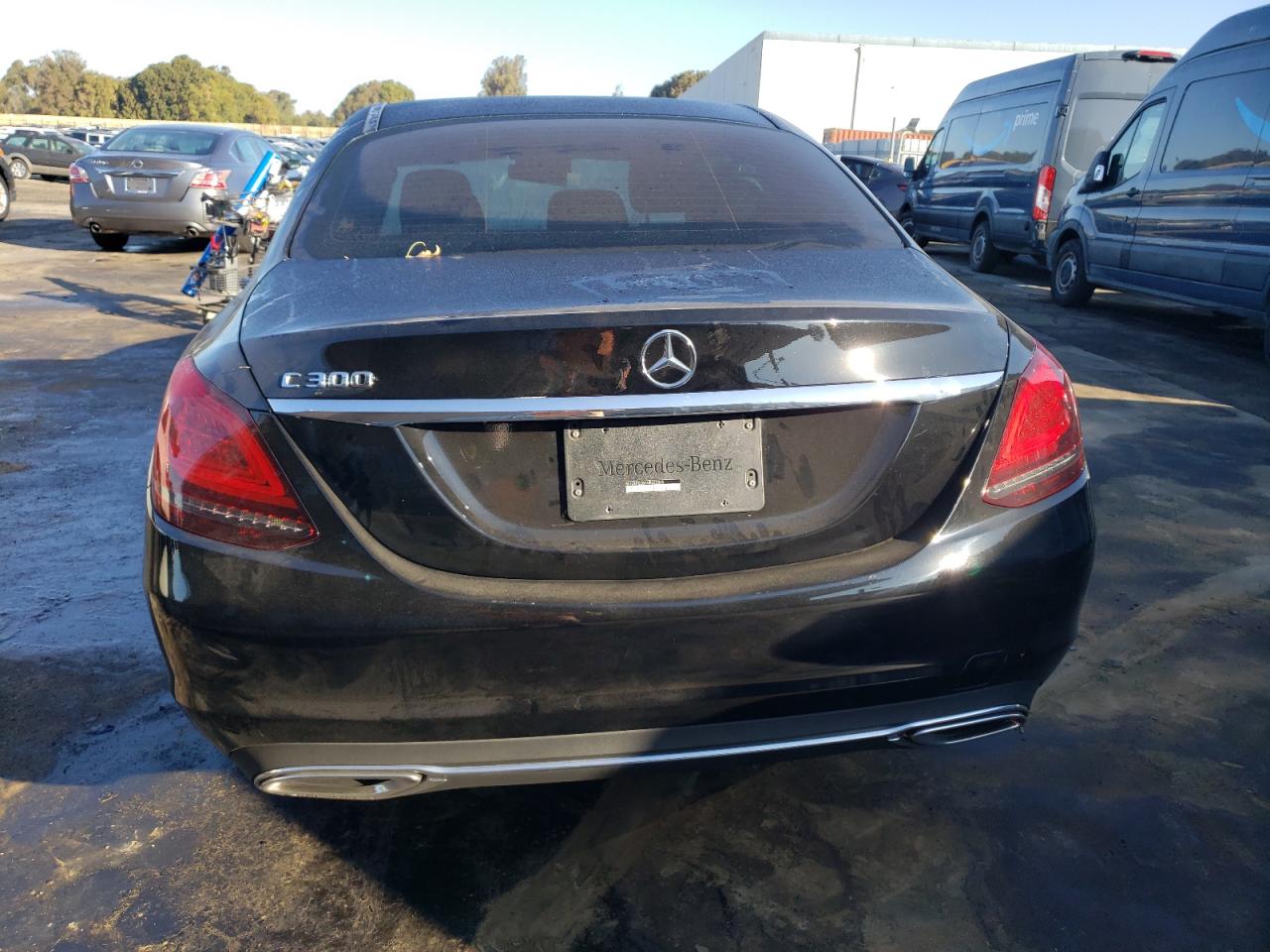 W1KWF8DB3MR623865 2021 Mercedes-Benz C 300