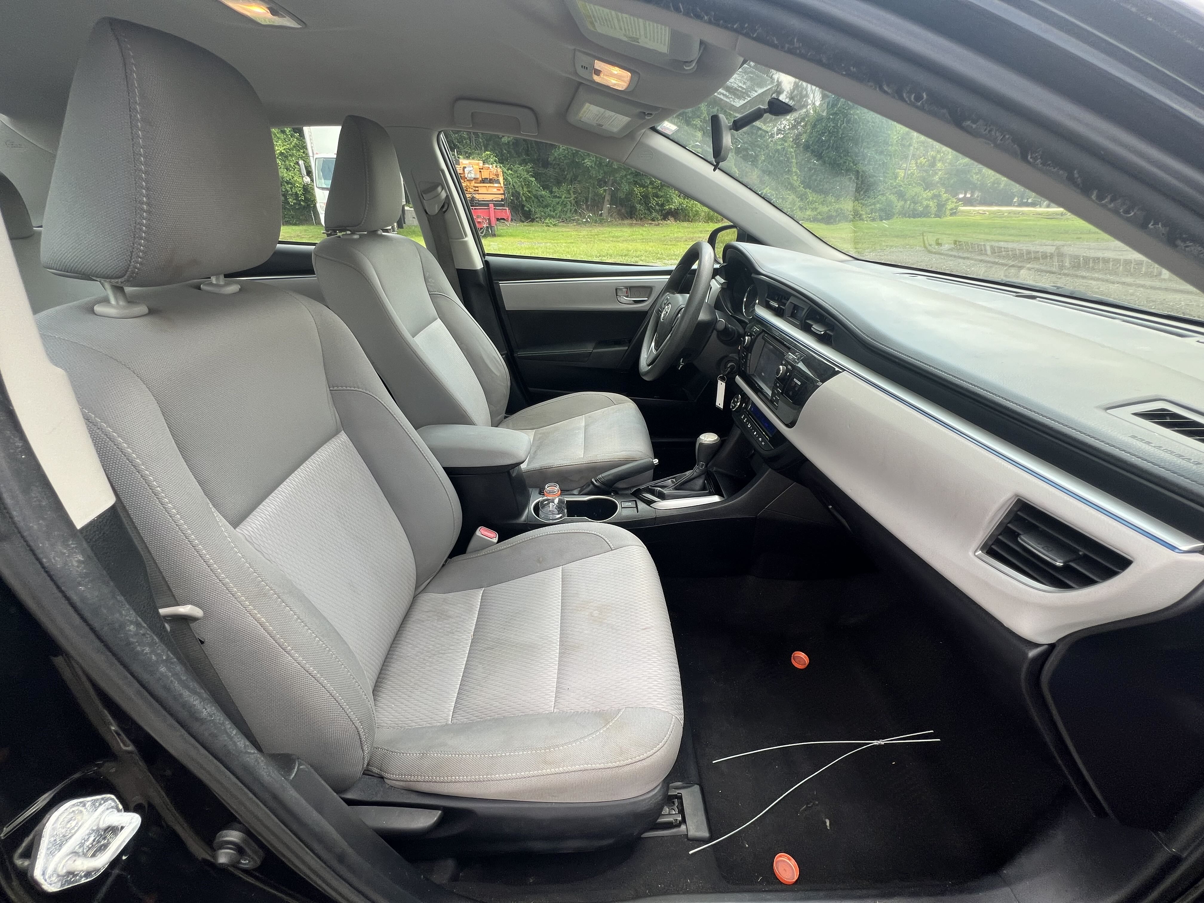 2015 Toyota Corolla L vin: 2T1BURHEXFC287914