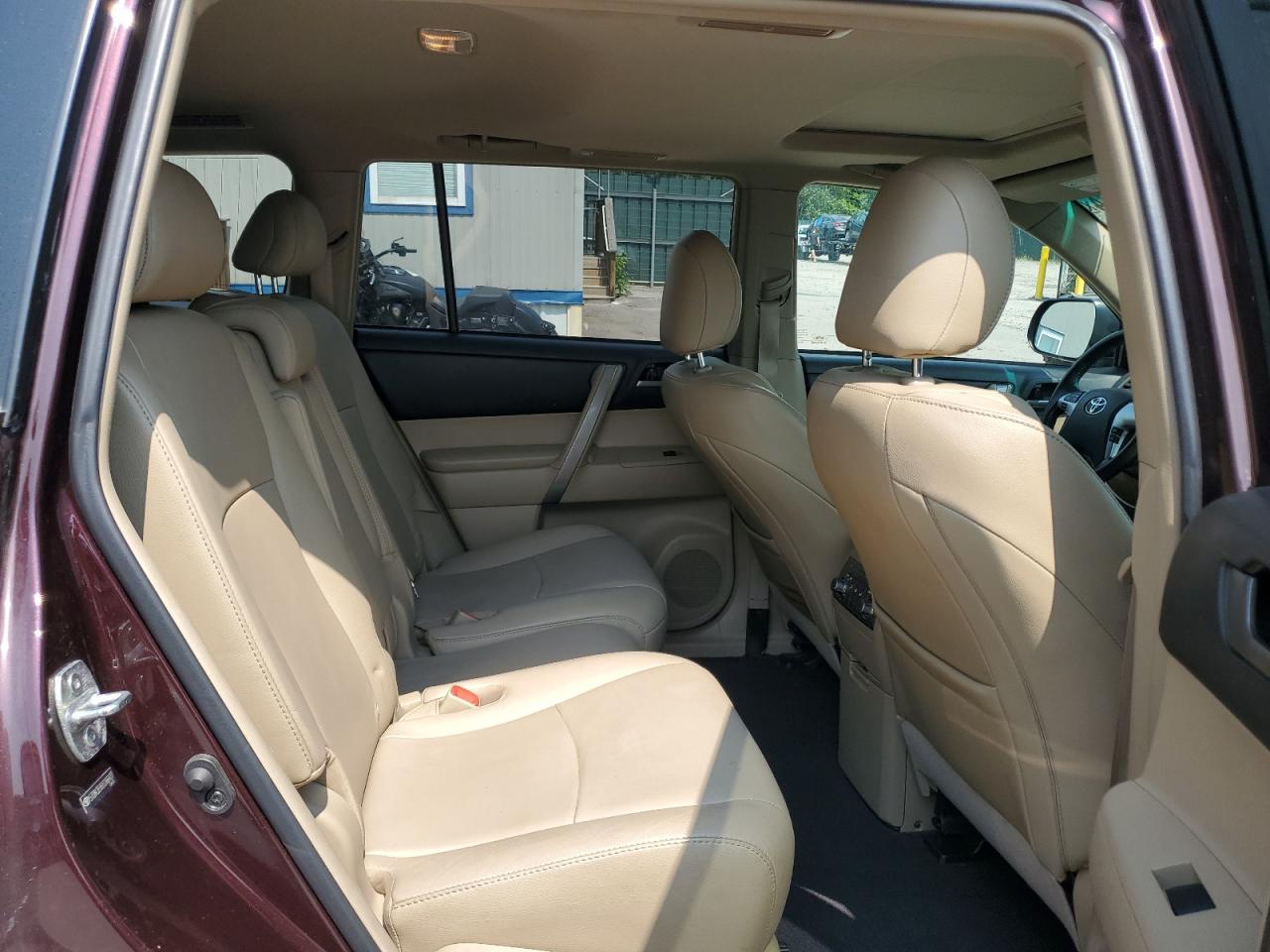 2011 Toyota Highlander Base VIN: 5TDBK3EH8BS066427 Lot: 67093864