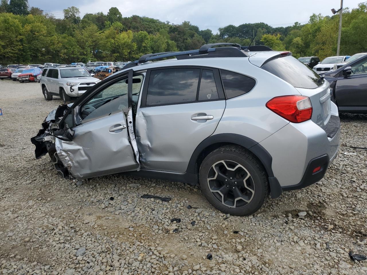 2013 Subaru XV - Image 2
