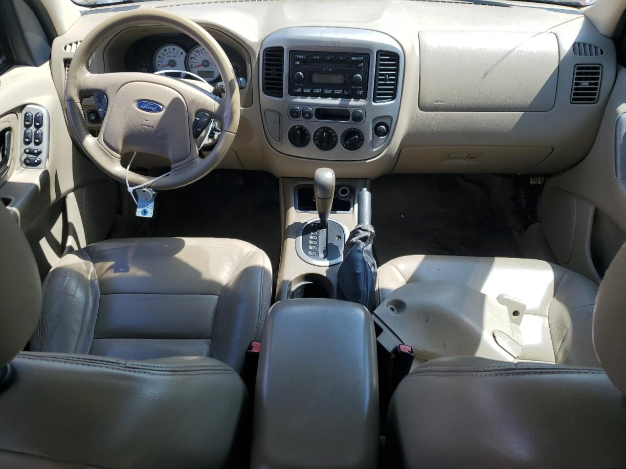 2005 Ford Escape Xlt VIN: 1FMYU93155KA73047 Lot: 67054534